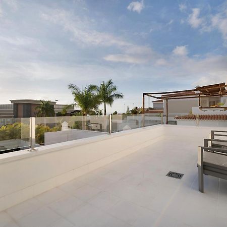 Espectacular Villa Aurora By Paramount Holidays プエルト・デ・サンティアゴ エクステリア 写真